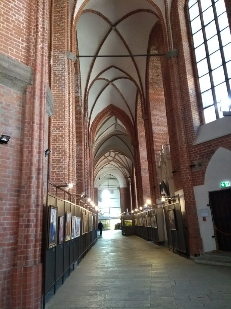 wnętrze kościoła św. Piotra